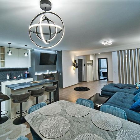 Ferienwohnung Penthouse De Lux Andre Hermannstadt Exterior foto