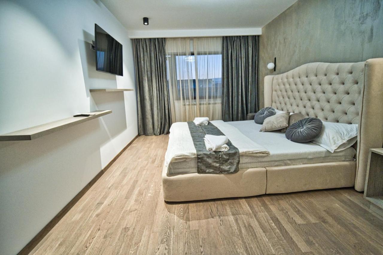 Ferienwohnung Penthouse De Lux Andre Hermannstadt Exterior foto